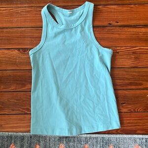 NWOT Lululemon tank